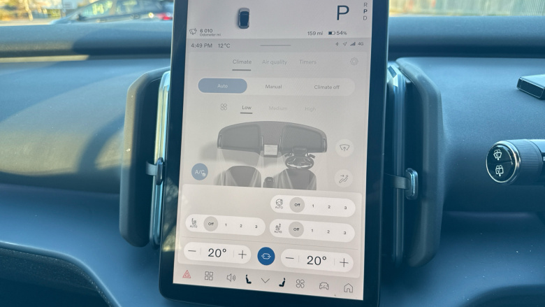 Volvo EX30 200kW SM Extended Range Plus 69kWh 5dr Auto Electric Estate